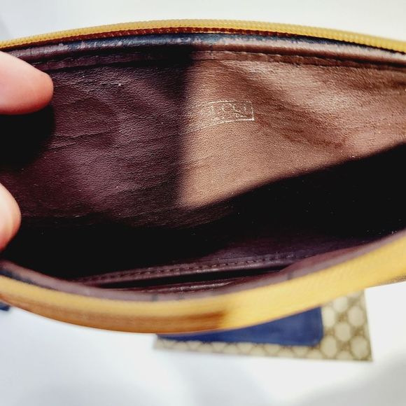 2 Authentic Vintage gucci 80s rare pouches bags clutches pieces - Picture 11 of 16